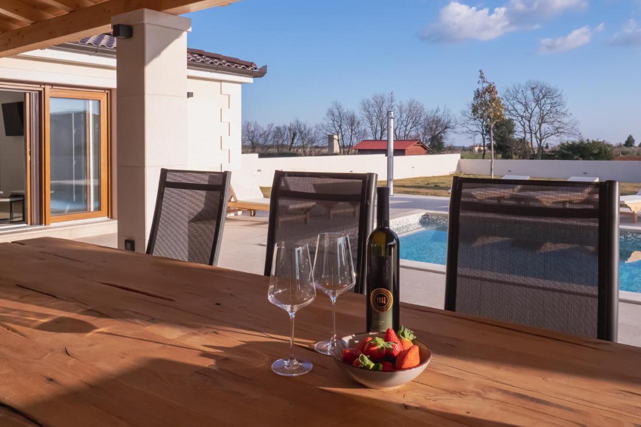 Villa Lydia Marčana Εξωτερικό φωτογραφία